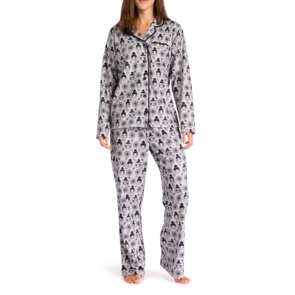 NWT Women’s Pokemon Flannel Pajama Set- size Xs - Picture 2 of 8